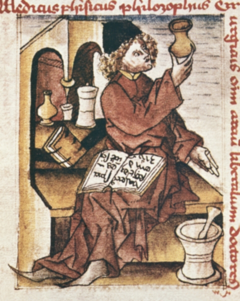 Миниатюра, изображающая медика с сосудом для сбора мочи (уринарием) — средневековая эмблема терапии и ступки с пестиком — средневековая эмблема фармации (Германия, XIV-XV вв)