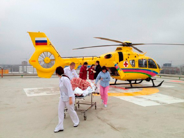 Медицинская эвакуация на вертолете ЕС-135 (ныне Airbus Helicopters h235)